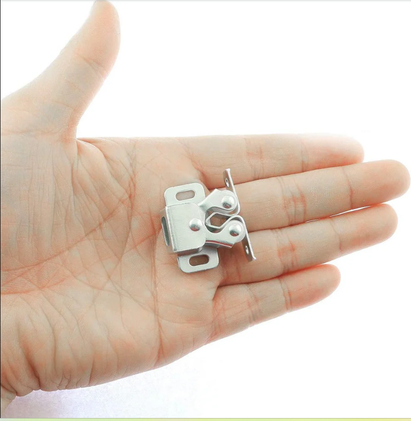 Loquet magnétique adhésif pour placard et armoire – Fermeture sans perçage